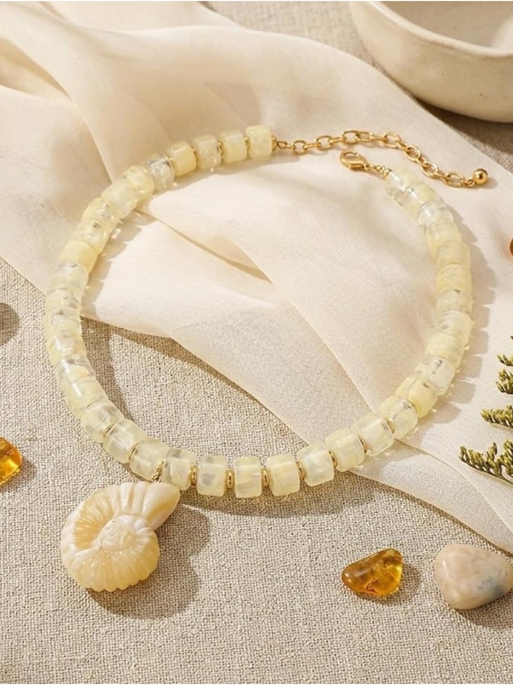 New! Coastal Cream Beaded Shell Pendant Necklace